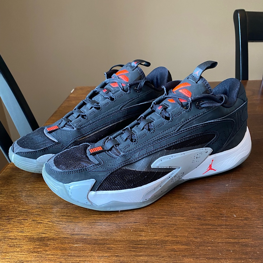 Jordan Luka 2 “Infrared” - Size 12